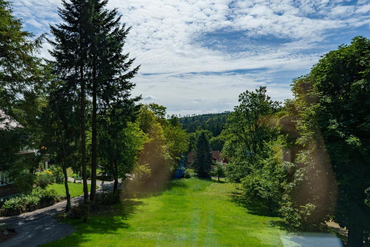 Вилла Waldhaeuschen Am Sonnenhof Кассель Экстерьер фото